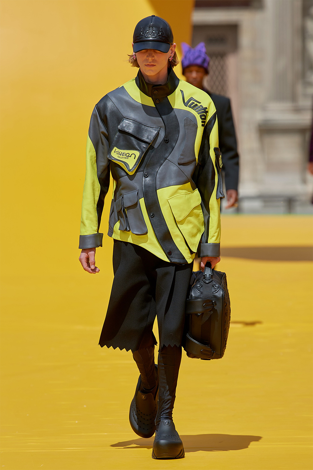 Виржил Аблогийн дурсгалд: Louis Vuitton брэндийн хавар-зун 2023 цуглуулга (фото 42)