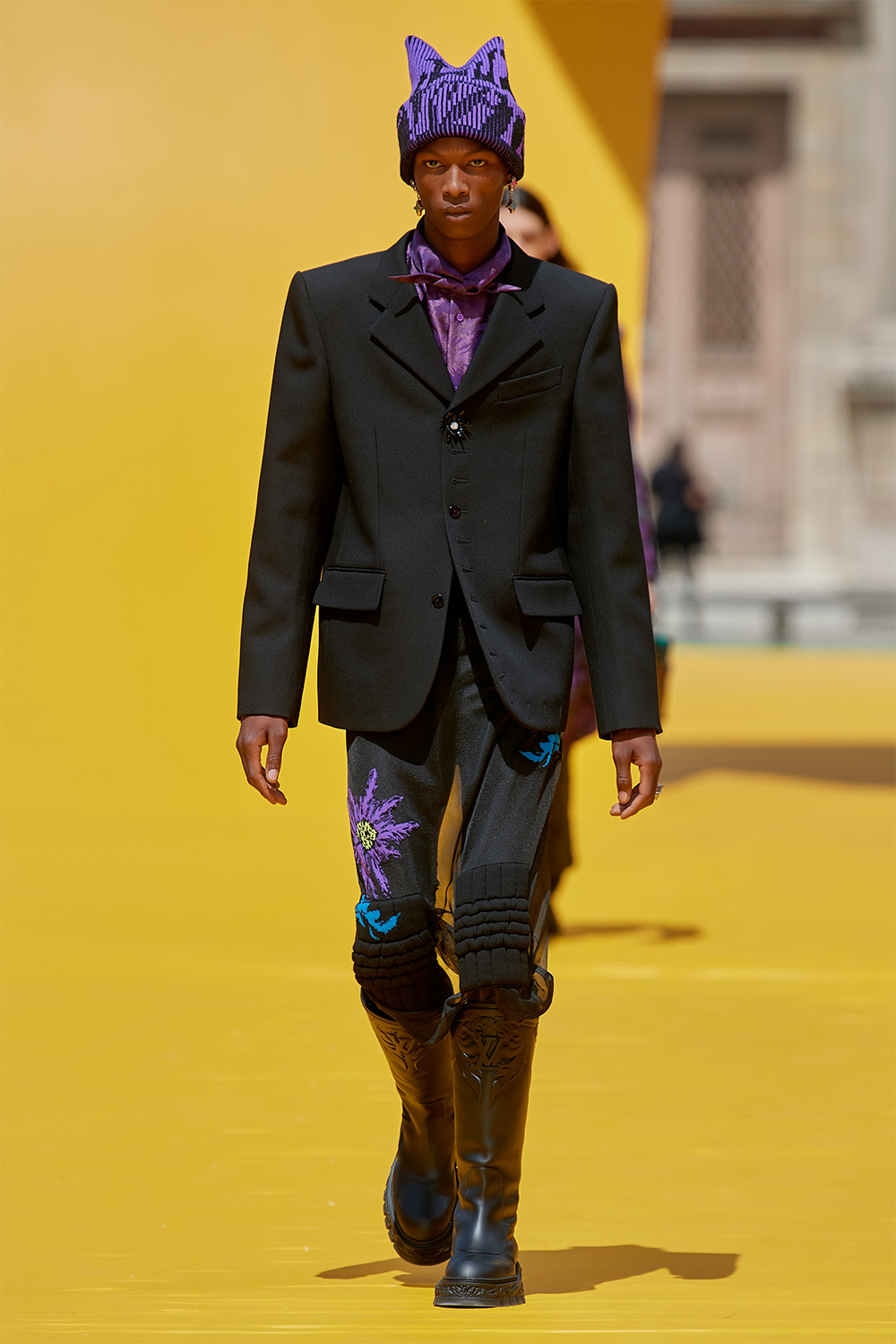 Виржил Аблогийн дурсгалд: Louis Vuitton брэндийн хавар-зун 2023 цуглуулга (фото 43)