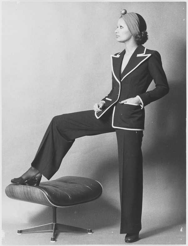 Ив Сен-Лораны 1971 оны эскиз зургууд (фото 3)