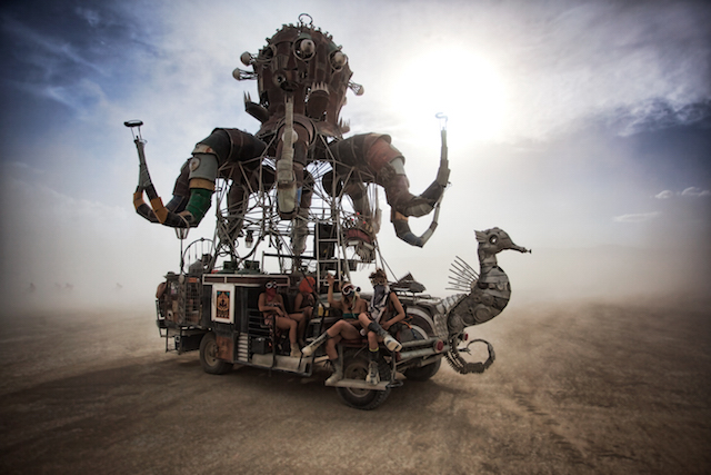 The Burning Man: Ид шидийн ертөнцөд тавтай морил! (фото 1)