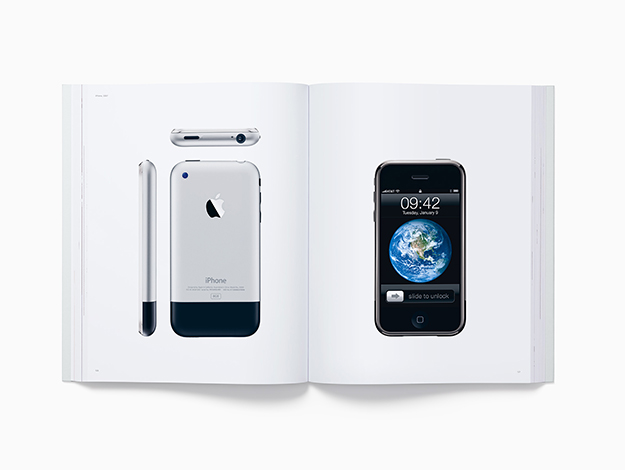 Шалтгаангүй бэлэг: “Designed by Apple in California” ном (фото 3)