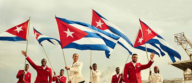 Кристиан Лубутен Куба улсын Олимпийн шигшээ багийн тамирчдын хувцсыг урлажээ (фото 4)