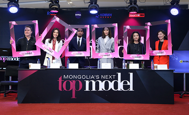 "Mongolia’s Next Top Model”-ын оролцогчид гэрээгээ байгууллаа (фото 3)