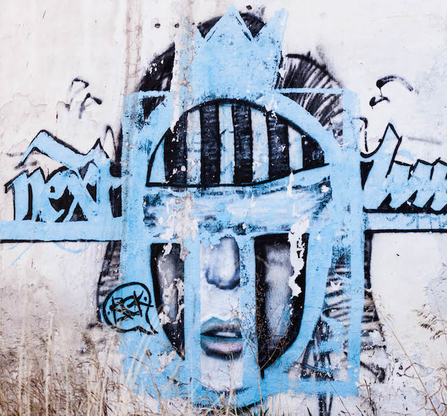 Улаанбаатар хотын онцлох граффити зургууд (фото 10)