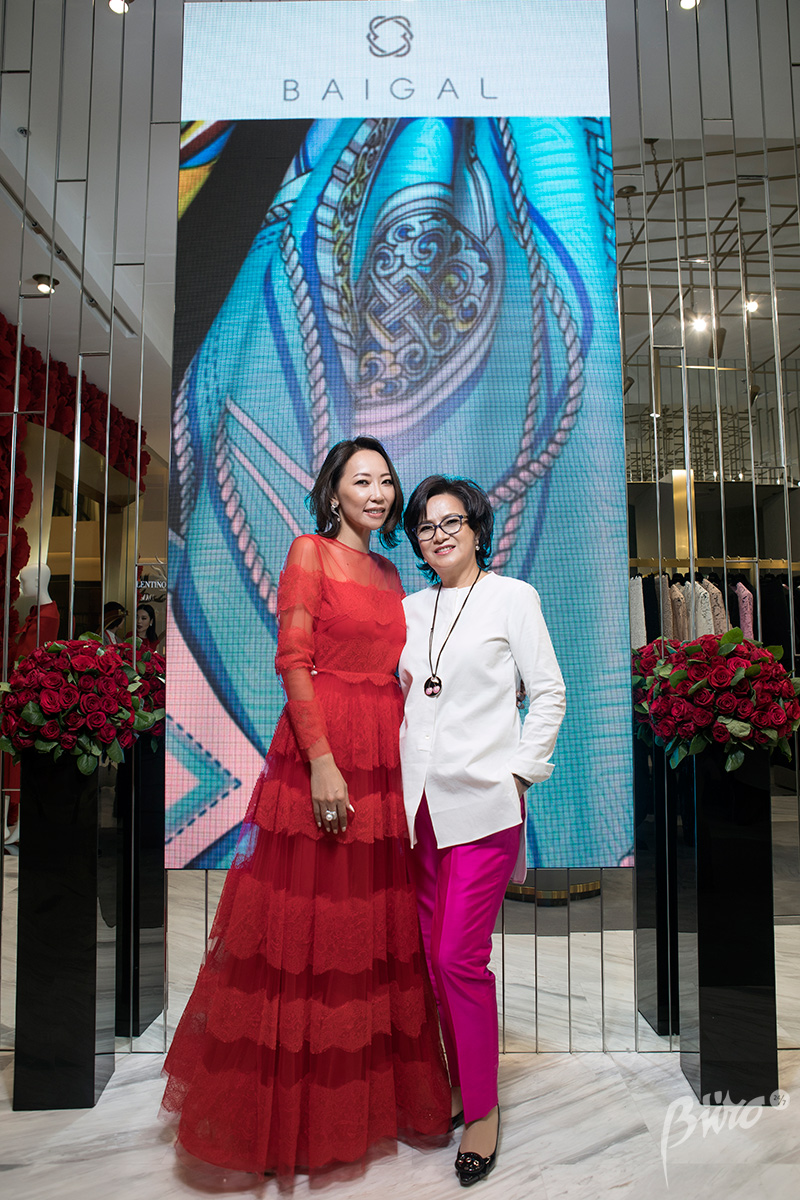 Valentino брэндийн Монгол дахь албан ёсны салбарын нээлтэнд хүрэлцэн ирсэн зочид (фото 5)