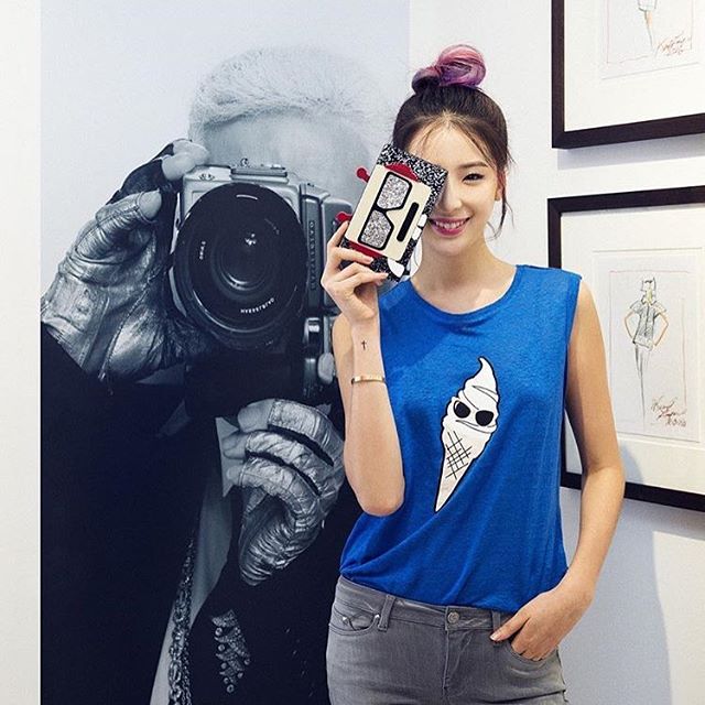 @ireneisgood stopped by our Dosan store in Seoul !   
#KARLLAGERFELD