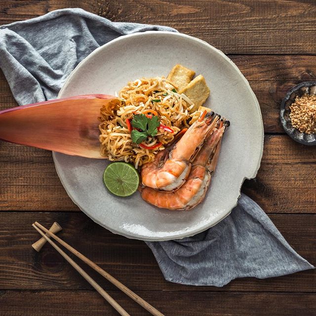 Sticky, sweet and spicy (if you like a little heat), we're definitely banking this pad thai #recipe from @bluejasmine.sg - link in bio #food #buro247singapore