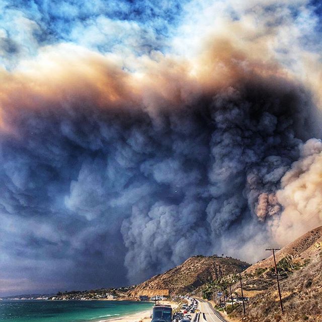 Malibu   One of my favorite places in the world is on fire   Prayers to my friends and everyone that lives there .