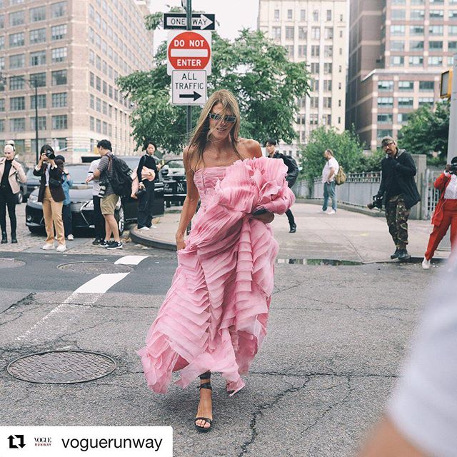 #Repost @voguerunway       
@Anna_Dello_Russo is unloading a fashion gold mine tomorrow literally. The Italian editor, street style star, front row fixture, and fashion collector is partnering with @Vestiaireco on a special holiday sale of 38 pieces of jewelry from her personal collection. Most of it is oversize, glitzy costume jewelry; some of it is vintage; and it's all been worn and loved by Dello Russo, with the street style photos to prove it. Like her previous sales, the prices are surprisingly approachable some pieces starting at 100. Tap the link in our bio for more details. Photographed by @mrstreetpeeper