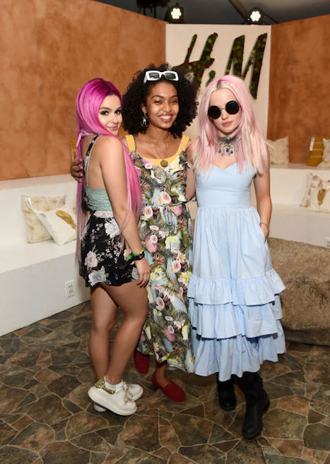 Arial Winter, Yara Shahidi & Dove Cameron Arial Winter, Yara Shahidi & Dove Cameron