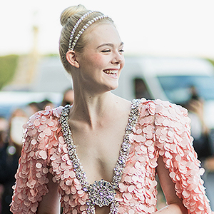 Парисын кутюр загварын долоо хоног дахь street style: Нэгдүгээр хэсэг Парисын кутюр загварын долоо хоног дахь street style: Нэгдүгээр хэсэг