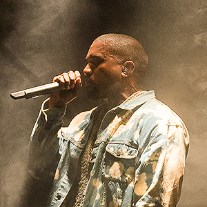 Канье Уэст "Saint Pablo" аялан тоглолтоо үргэлжлүүлнэ Канье Уэст "Saint Pablo" аялан тоглолтоо үргэлжлүүлнэ