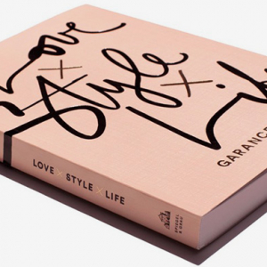 Гаранс Дорегийн шинэ ном- “Love x Style x Life” Гаранс Дорегийн шинэ ном- “Love x Style x Life”