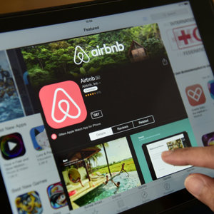Airbnb аялагчдад зориулж төлбөрийн илүү уян хатан нөхцөл бүрдүүллээ Airbnb аялагчдад зориулж төлбөрийн илүү уян хатан нөхцөл бүрдүүллээ