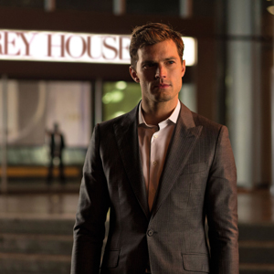“Fifty Shades” цувралын шинэ ном гарна “Fifty Shades” цувралын шинэ ном гарна