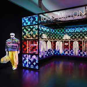 Louis Vuitton Виржил Аблогийн анхны цуглуулгад зориулсан pop-up дэлгүүр нээлээ Louis Vuitton Виржил Аблогийн анхны цуглуулгад зориулсан pop-up дэлгүүр нээлээ
