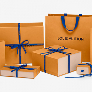 Safran Impérial: Louis Vuitton савлагааныхаа өнгийг өөрчиллөө Safran Impérial: Louis Vuitton савлагааныхаа өнгийг өөрчиллөө