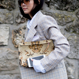 Парисын загварын долоо хоног дахь street style, IV хэсэг Парисын загварын долоо хоног дахь street style, IV хэсэг