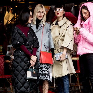 Парисын загварын долоо хоног дахь street style, V хэсэг Парисын загварын долоо хоног дахь street style, V хэсэг