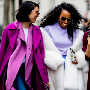 Street style чиг хандлага: Монохром буюу нэг өнгөөр дагнах Street style чиг хандлага: Монохром буюу нэг өнгөөр дагнах