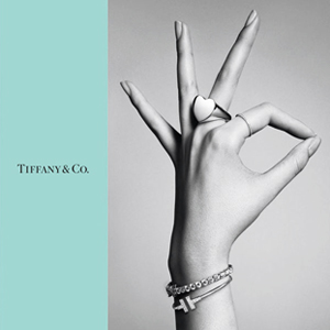 Оддын цуглаан: Эль Фаннинг ба Зоя Кравиц нар Tiffany & Co-гийн сурталчилгаанд Оддын цуглаан: Эль Фаннинг ба Зоя Кравиц нар Tiffany & Co-гийн сурталчилгаанд