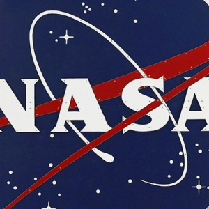 NASA-тай хамт бүтээлээ сансарт гаргамаар байна уу?