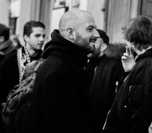 Демна Гвасалия Balenciaga-д зориулсан анхны эрэгтэй цуглуулгаа гаргана Демна Гвасалия Balenciaga-д зориулсан анхны эрэгтэй цуглуулгаа гаргана