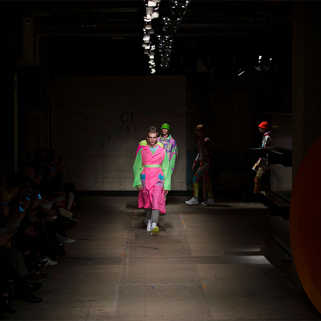 Лондонгийн эрэгтэй загварын долоо хоног: Topman Design, намар-өвөл 2017 Лондонгийн эрэгтэй загварын долоо хоног: Topman Design, намар-өвөл 2017
