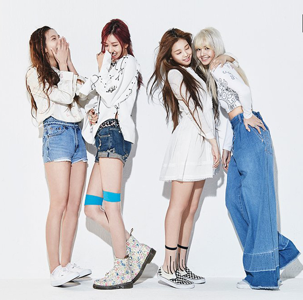 Дэлхийн хөгжмийн ертөнцийг шуугиулж буй гурван K-Pop хамтлаг Дэлхийн хөгжмийн ертөнцийг шуугиулж буй гурван K-Pop хамтлаг