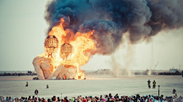The Burning Man: Ид шидийн ертөнцөд тавтай морил! The Burning Man: Ид шидийн ертөнцөд тавтай морил!