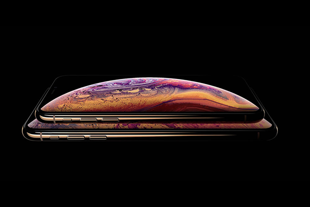 Шинэ iPhone утасны анхны зураг цахим ертөнцөд цацагдлаа Шинэ iPhone утасны анхны зураг цахим ертөнцөд цацагдлаа