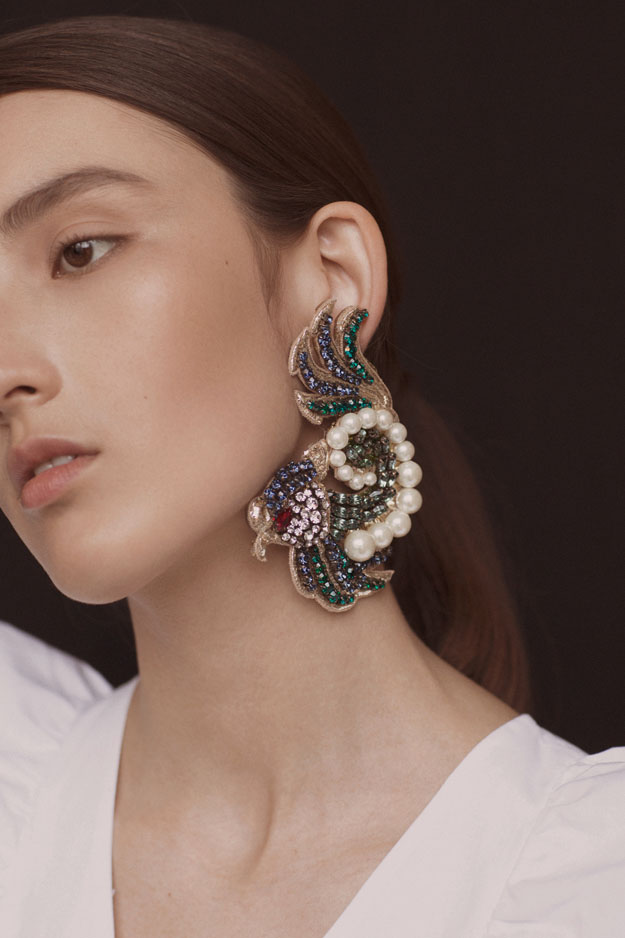 Мөрөөдлийн зүйл: Gucci-гийн ээмэг Мөрөөдлийн зүйл: Gucci-гийн ээмэг