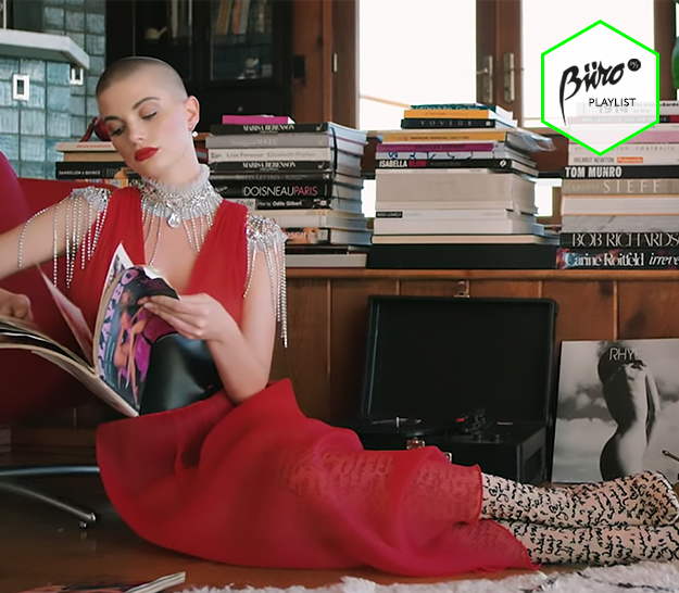 Бюро 24/7 Playlist: Сүүлийн үед хит болж буй дуунууд Бюро 24/7 Playlist: Сүүлийн үед хит болж буй дуунууд