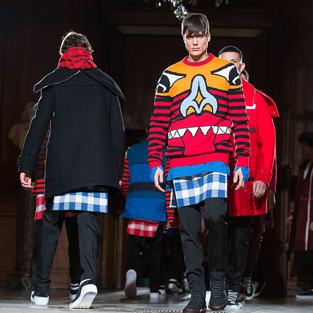 Парисын эрэгтэй загварын долоо хоног: Givenchy, намар-өвөл 2017 Парисын эрэгтэй загварын долоо хоног: Givenchy, намар-өвөл 2017