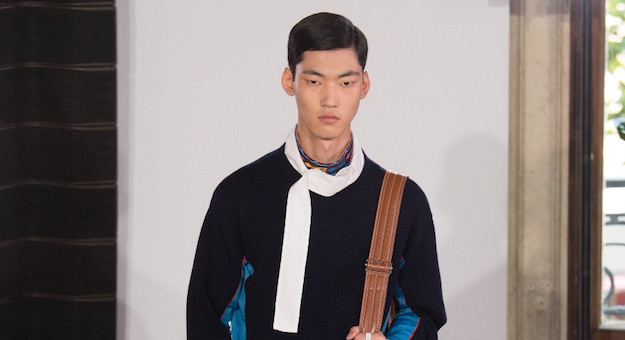 Парисын эрэгтэй загварын долоо хоног: Valentino, хавар-зун 2018 Парисын эрэгтэй загварын долоо хоног: Valentino, хавар-зун 2018