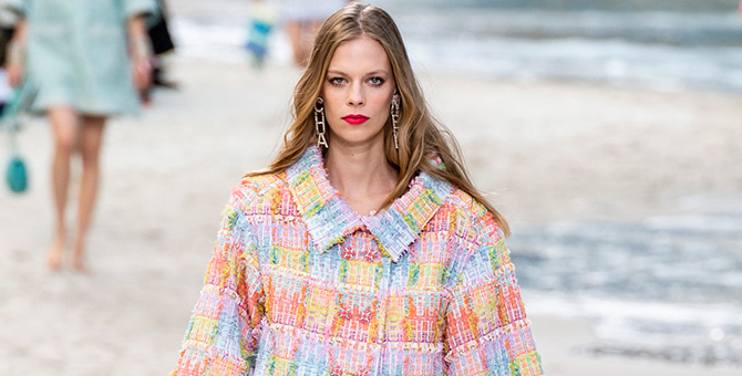 Chanel, хавар-зун 2019 цуглуулга Chanel, хавар-зун 2019 цуглуулга