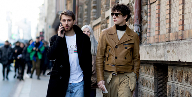 Парисын эрэгтэй загварын долоо хоног: Street Style, нэгдүгээр хэсэг Парисын эрэгтэй загварын долоо хоног: Street Style, нэгдүгээр хэсэг
