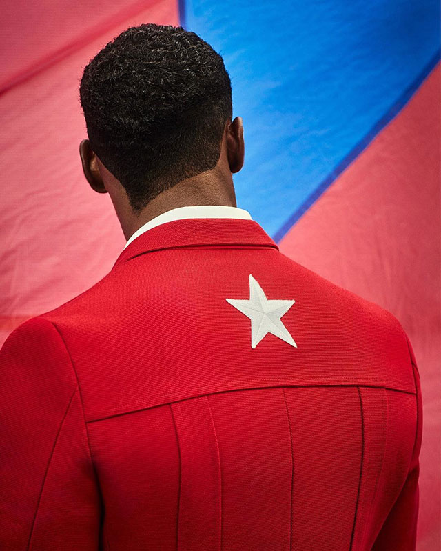 Кристиан Лубутен Куба улсын Олимпийн шигшээ багийн тамирчдын хувцсыг урлажээ