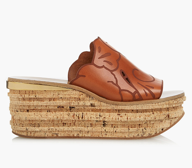 Chloé<p><a href=\"http://www.matchesfashion.com/intl/products/Chlo%C3%A9-Floral-engraved-leather-platform-sandals-1035277\" target=\"_blank\">matchesfashion.com</a></p>