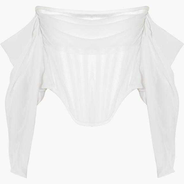 Givenchy<p><a href=\"https://www.net-a-porter.com/ua/en/product/648570/givenchy/off-the-shoulder-top-in-white-satin-and-silk-chiffon\" target=\"_blank\">net-a-porter.com</a></p>