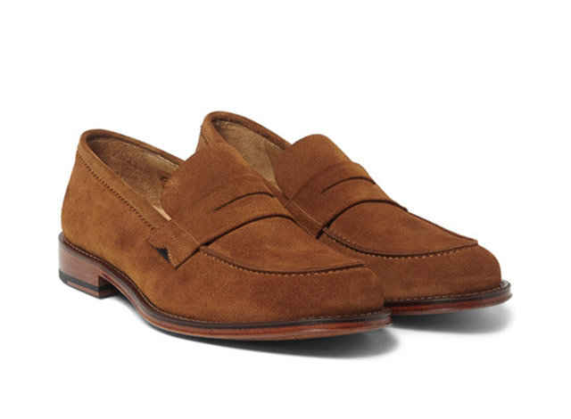 PAUL SMITH<p><span><a target=\"_blank\" href=\"http://www.mrporter.com/en-mn/mens/paul_smith_shoes_and_accessories/gifford-suede-penny-loafers/635796?ppv=2\">Худалдаж авах</a></span></p>