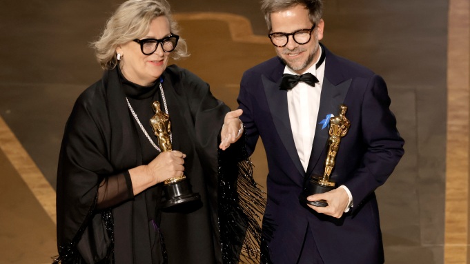 2023 оны Оскарын шагнал гардуулах ёслолын ялагчид тодорлоо (фото 18)