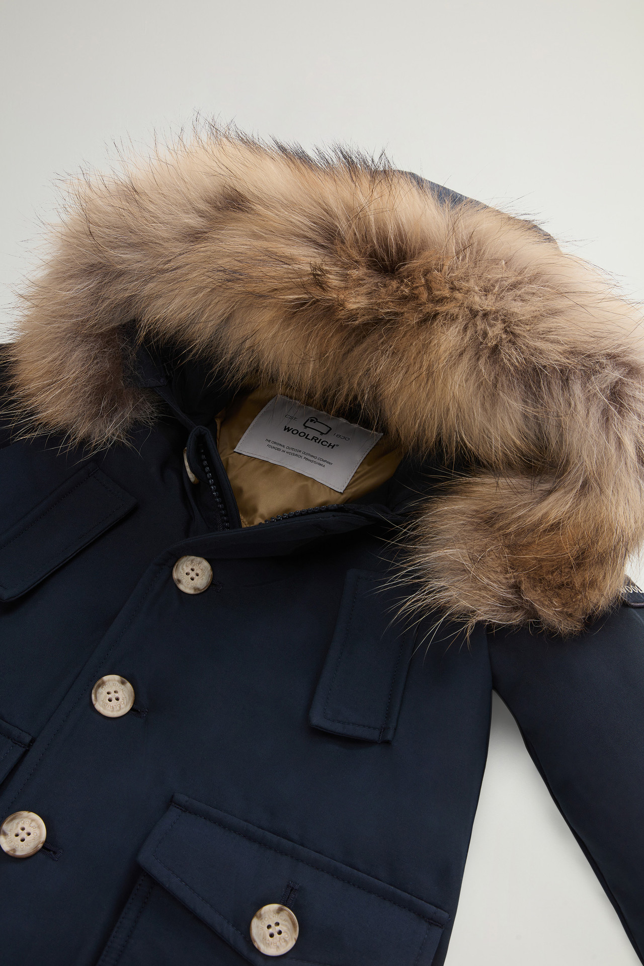 BURO. Giveaway: Woolrich брэндийн 2,450,000 төгрөгийн үнэтэй хүүхдийн Arctic Parka загвар (фото 1)