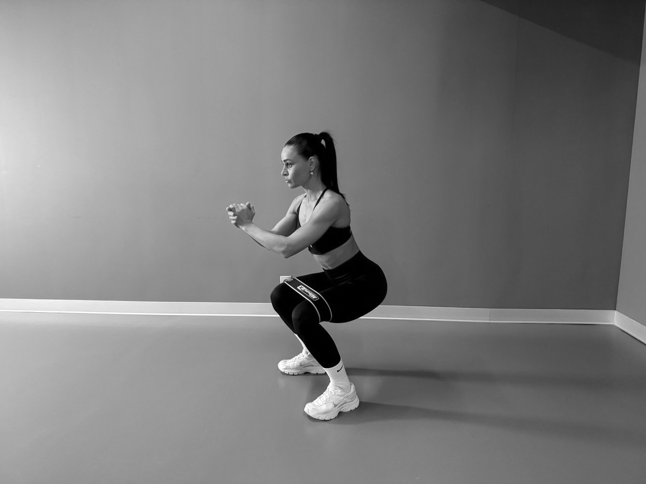 Энгийн атлаа үр дүнтэй: Гэрийн нөхцөлд өгзгөө хэрхэн чангалах вэ? (фото 2)