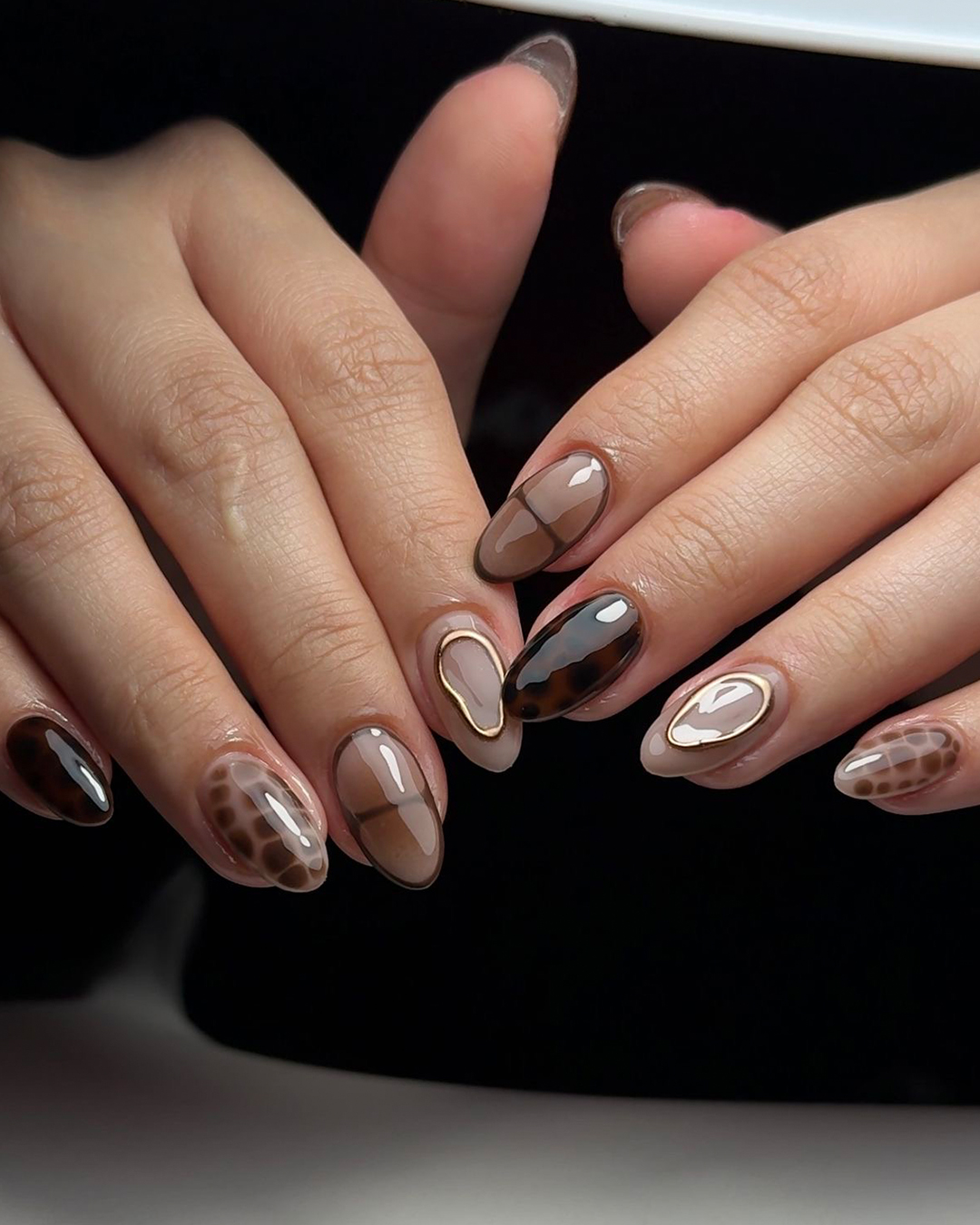 Валентины баяраар хэрэгжүүлэх маникюрын 5 санаа (фото 5)