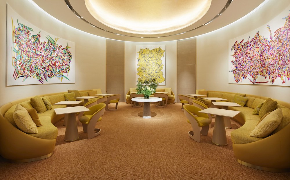 Дотроос нь харцгаая: Осака дахь Louis Vuitton брэндийн анхны ресторан (фото 6)