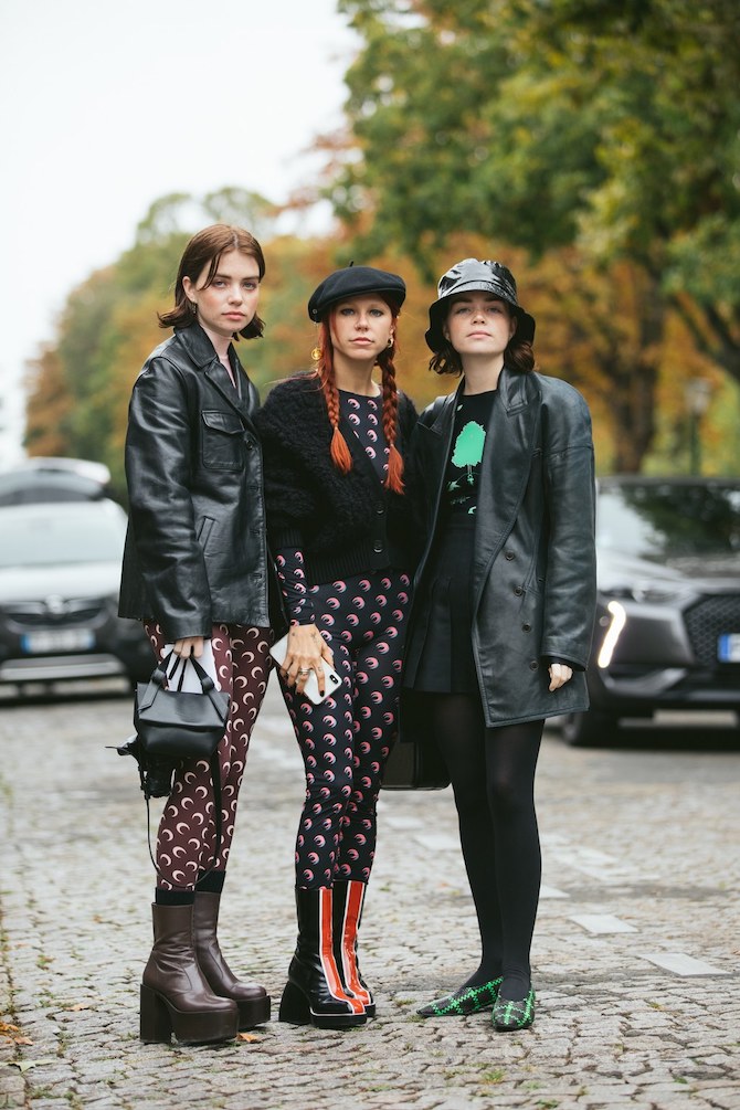 Street style: Парисын загварын долоо хоног дээрх загварлаг бүсгүйчүүд (фото 15)