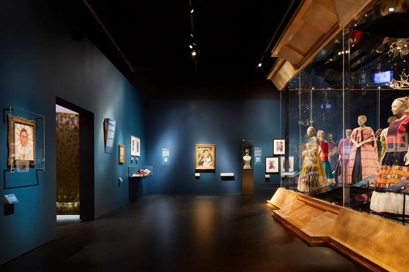 Дотроос нь харцгаая: Виктория ба Альбертын музей дахь Фрида Калогийн үзэсгэлэн (фото 10)