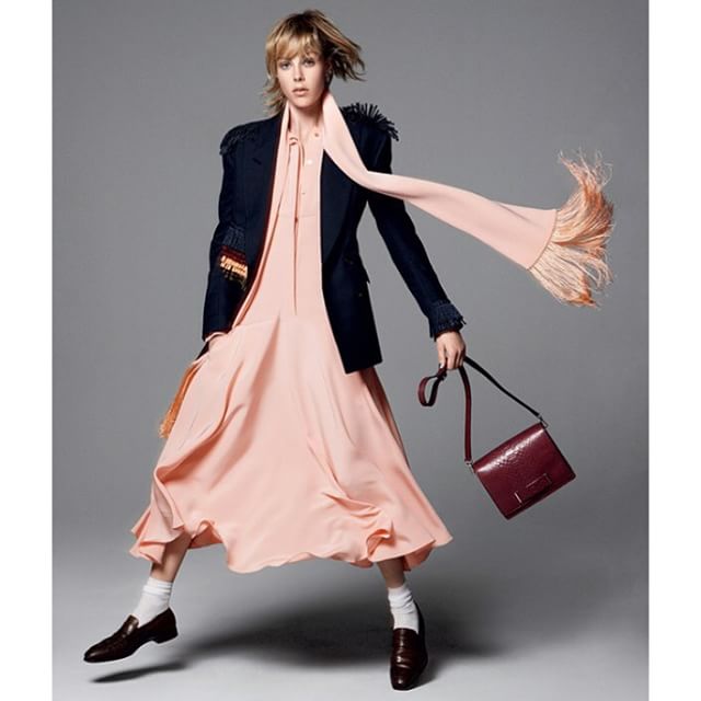 Marc by Marc Jacobs брэндийн хуучин дизайнерын анхны цуглуулга. www.buro247.mn #buro247mongolia#hillierbartley#firstcollection