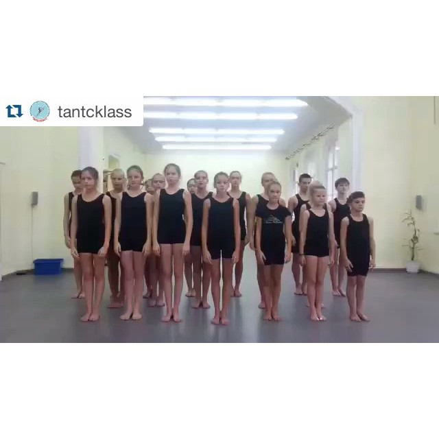 ️️️ #немолчи 
reposted from @tantcklass ・・・
Дети решили присоединиться!!! Воспитывайте в детях сострадание и уважение!!! Остановите дискриминацию! Боритесь с невежеством! Обнажите сердце, чтобы поверить в мечту о взимопонимании! Подарите надежду самым нуждающимся и поделитесь любовью со всем миром! #ктоснами #танцуйсосмыслом #немолчи #пермьсвами